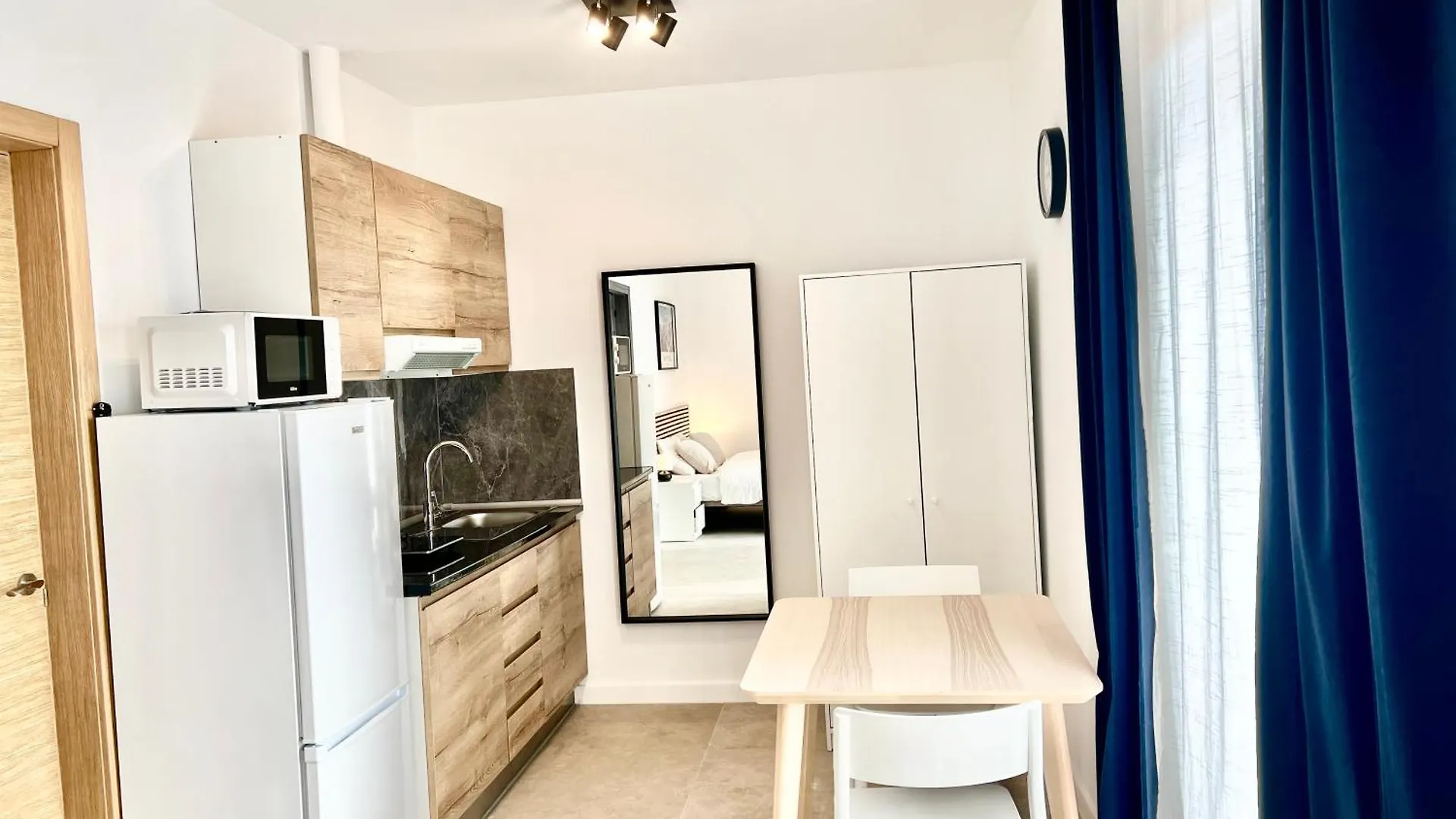 Hotel Lm Lloret de Mar 0*,  Spain